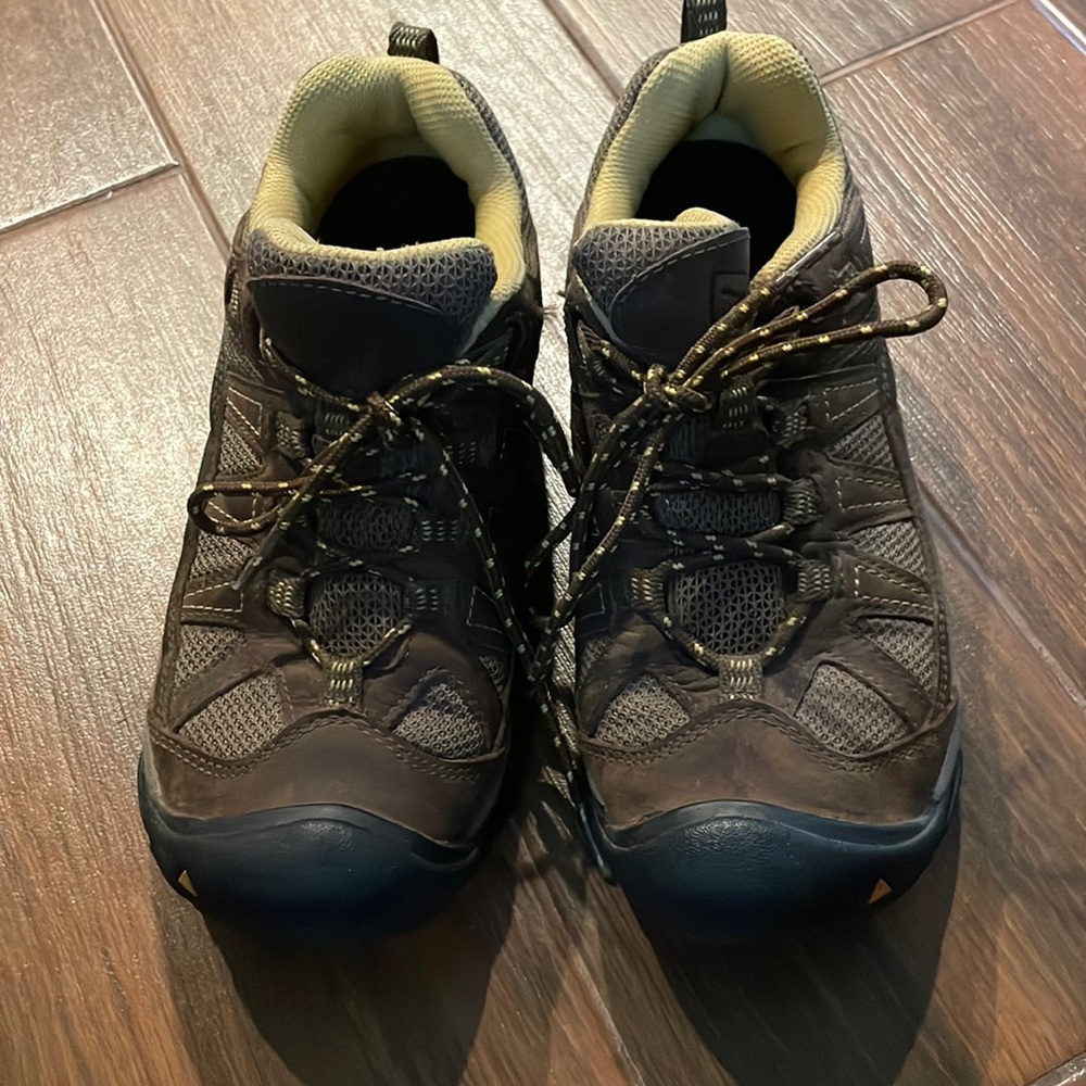 Keen Palisades Lace Up Hiking Shoes Size 6 PRH 0713